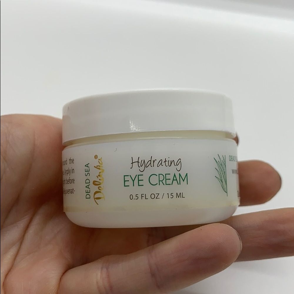 NWT Deluvia Hydrating Eye Cream - Picture 2 of 4